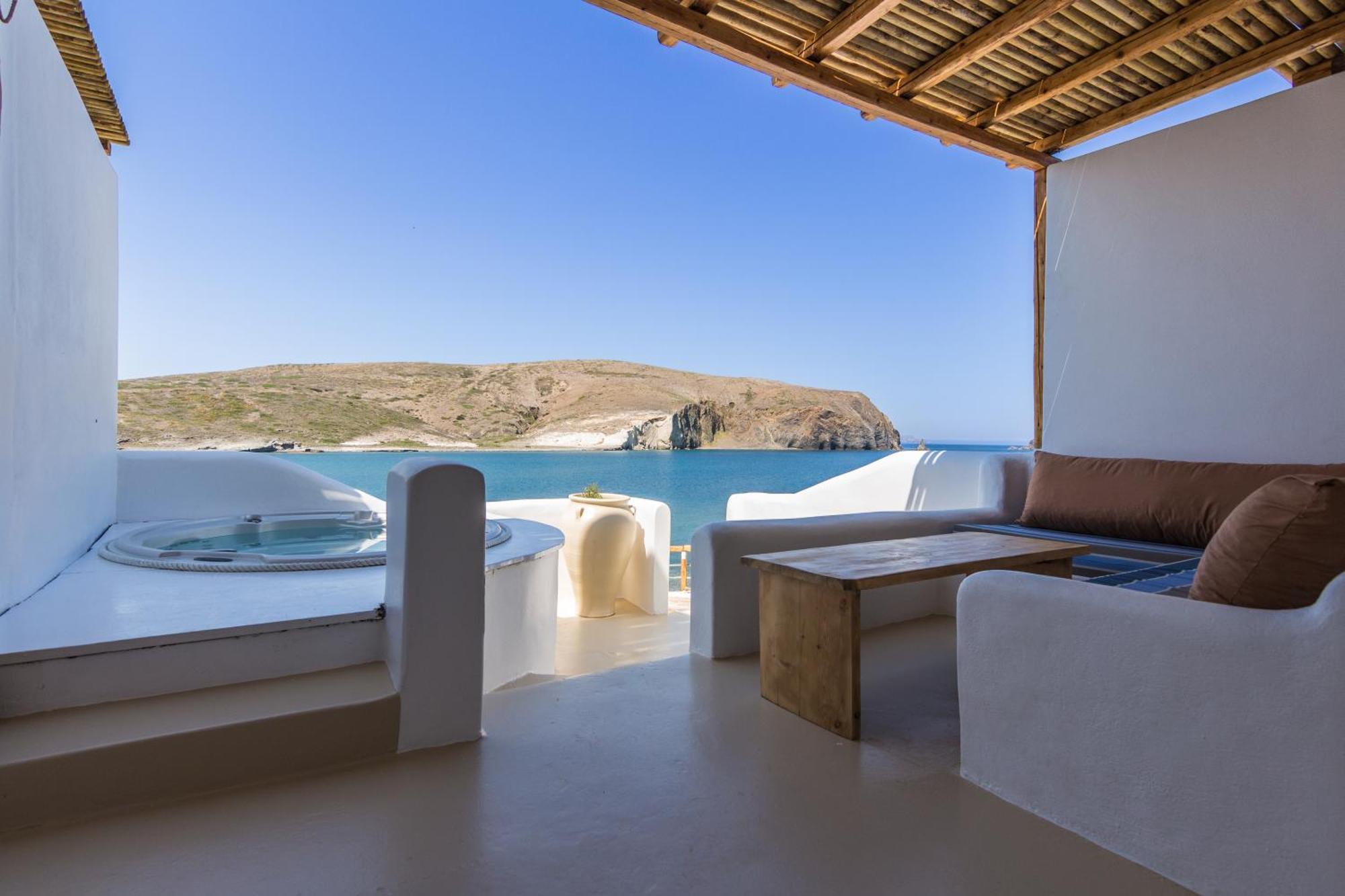Salt Suites Milos Поллония Экстерьер фото